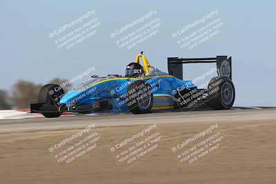 media/Oct-26-2025-CalClub SCCA (Sun) [[8ce1e69566]]/Group 3/Grapevine/